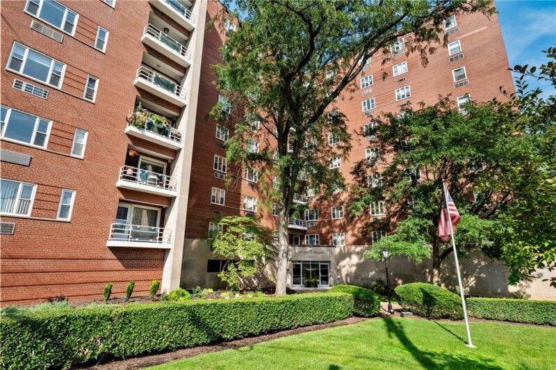 4601 Fifth Avenue 621 — photo 2