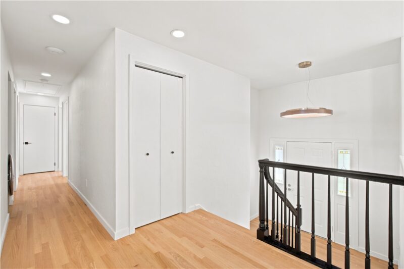 9659 Shirley Dr — photo 6