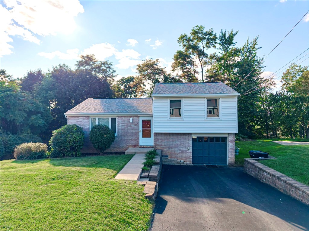 160 Rivercrest Dr — photo 1