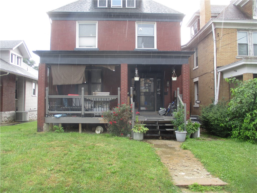 31 Stowe St — photo 1