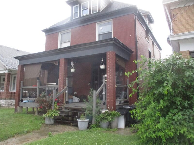 31 Stowe St — photo 3