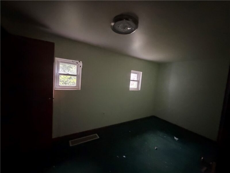 165 Blackhawk Rd — photo 5