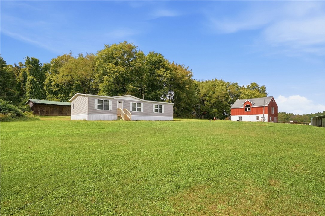 245 West Liberty Rd — photo 1