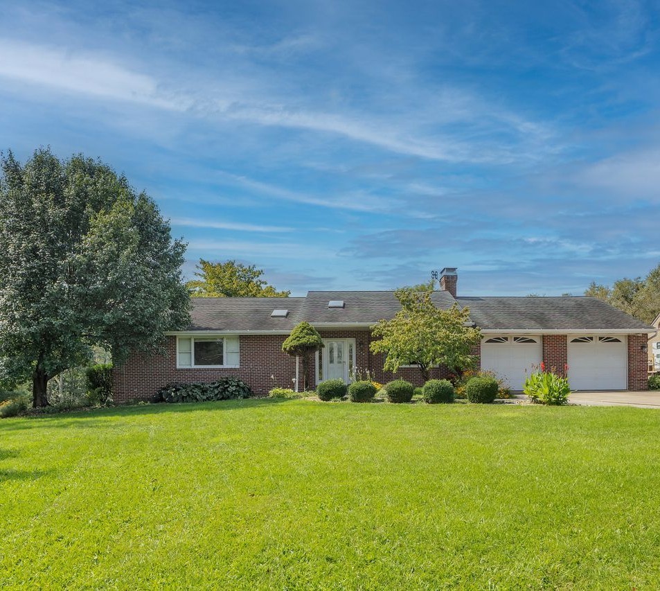 130 Wagner Rd — photo 1