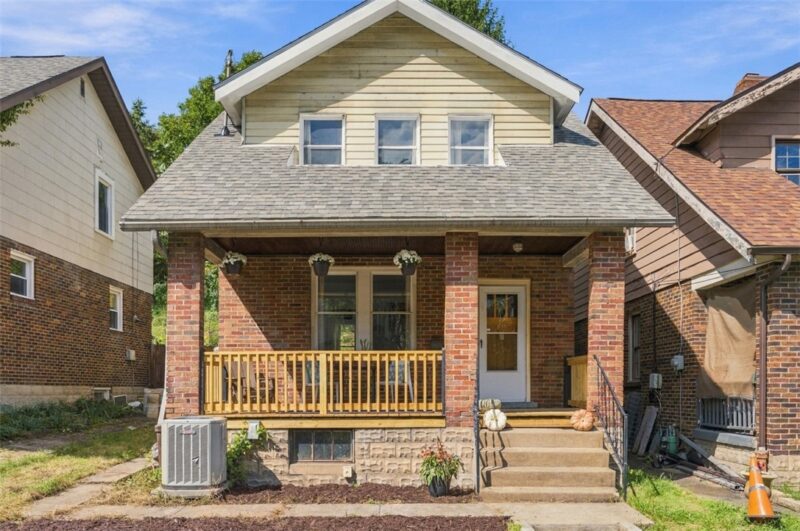 37 Bateman St — photo 2