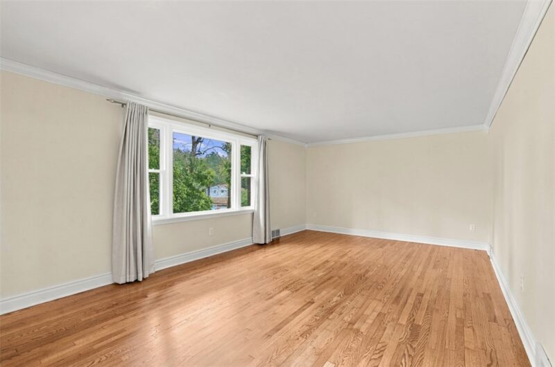 550 Clair Dr — photo 5