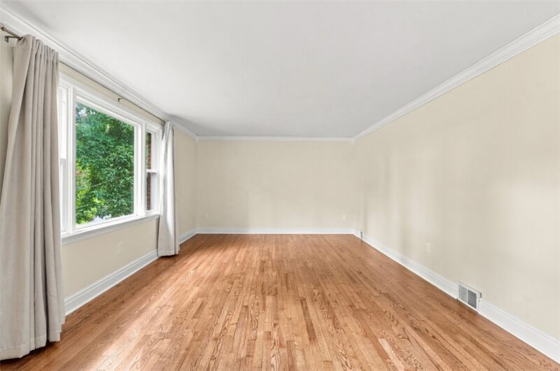 550 Clair Dr — photo 6