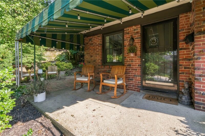 439 Austin Ave. — photo 5