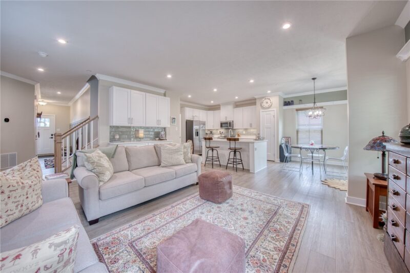 224 Dana Dr — photo 4