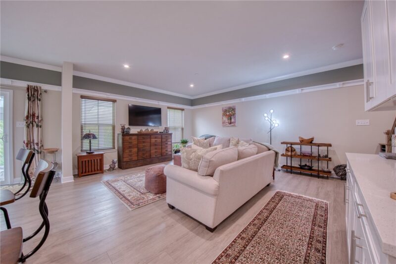 224 Dana Dr — photo 5