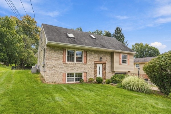 2438 Rolling Farms Rd — photo 1