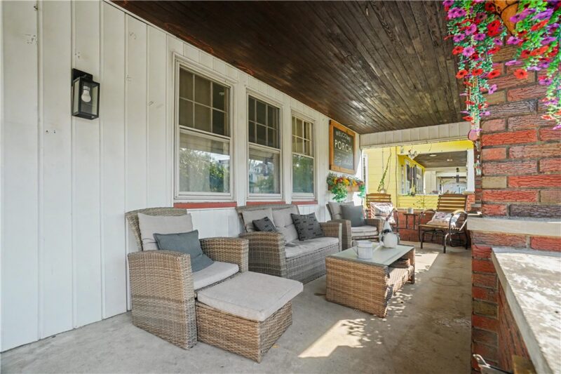 16 W Moody Ave — photo 4