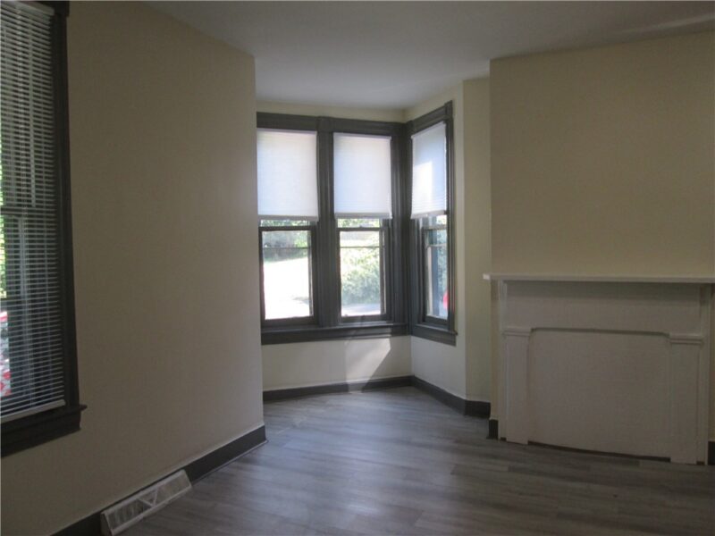 3215 Allendale St — photo 5