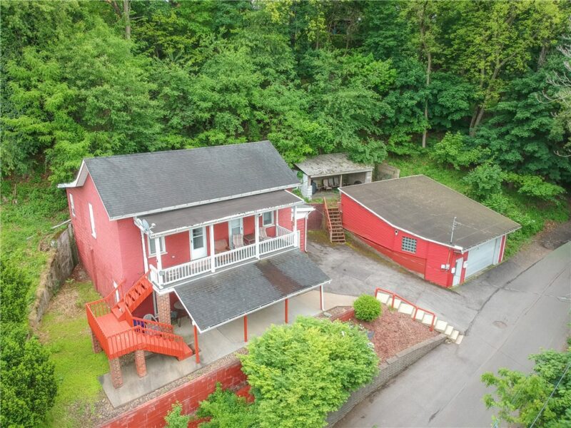 517 Ridge Avenue — photo 2