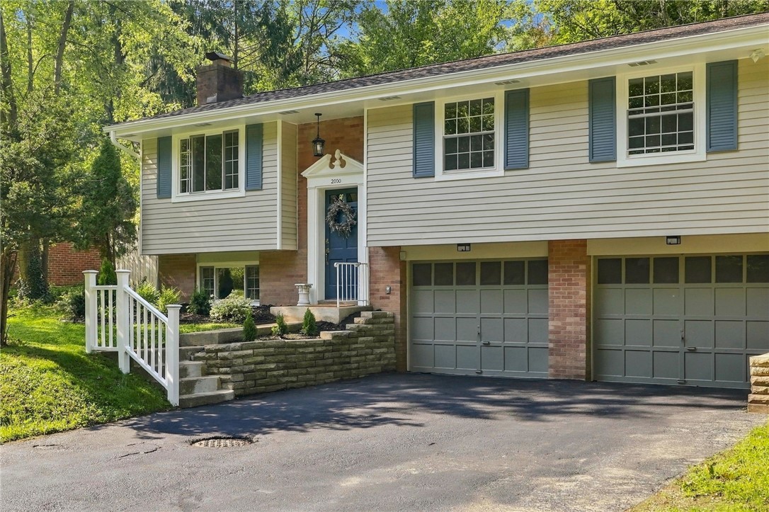 2000 Beulah Rd — photo 1