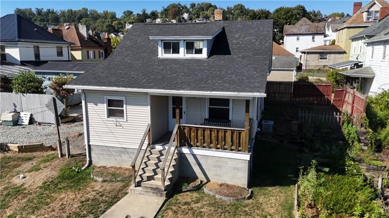 400 Olive Ave — photo 1