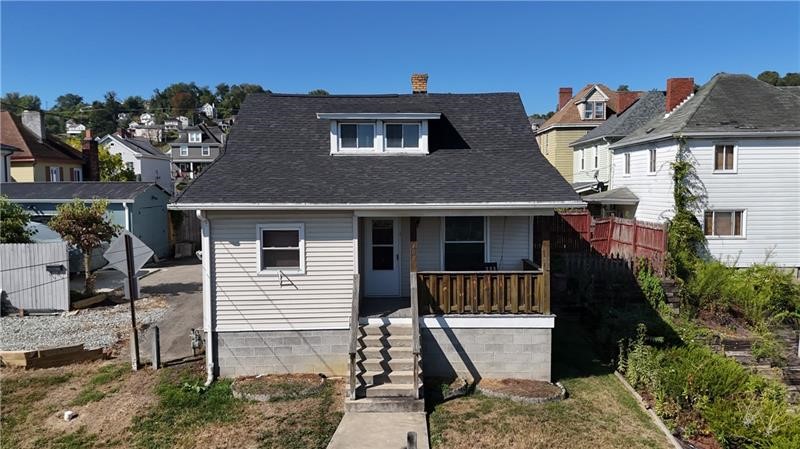 400 Olive Ave — photo 4