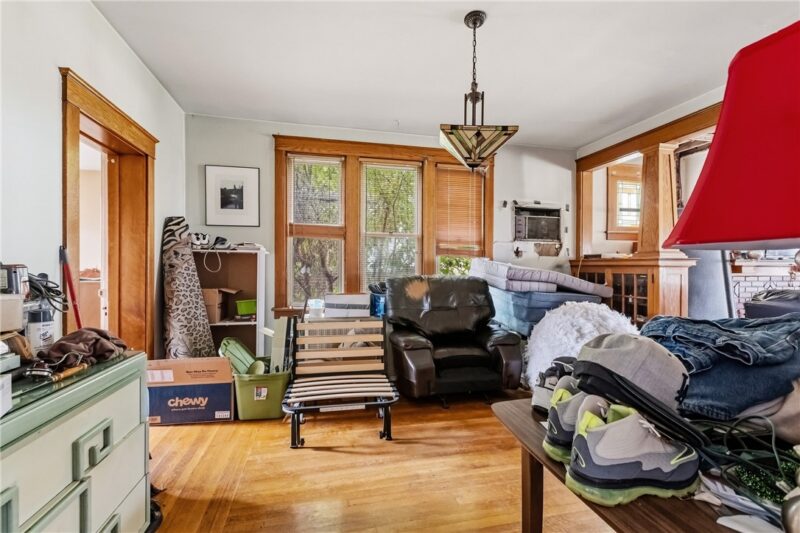 418 Charles St — photo 8