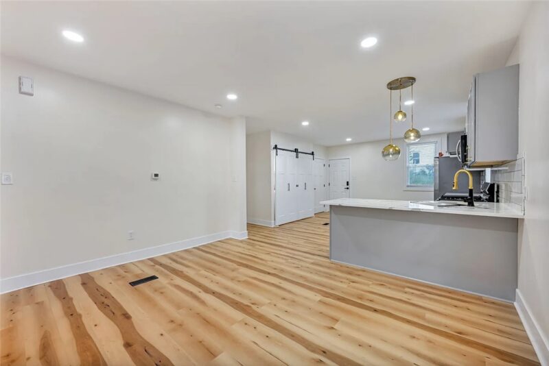50 Highland Ave — photo 8