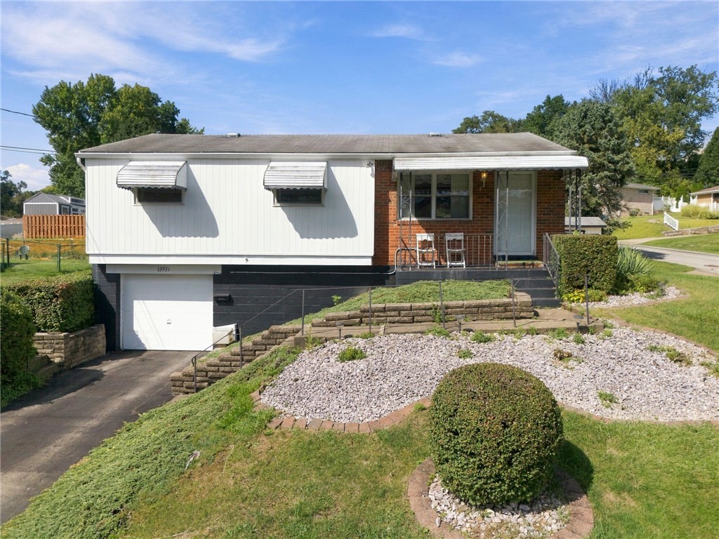 13971 Wayne Dr — photo 1