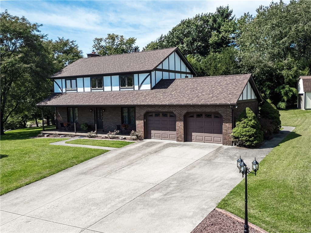 196 White Oak Dr — photo 1