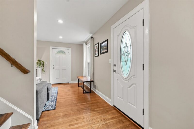 699 Glenrock Dr — photo 4