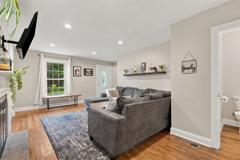 699 Glenrock Dr — photo 6