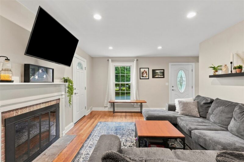699 Glenrock Dr — photo 7