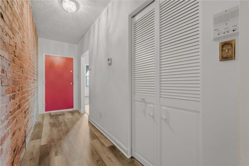 1112 Palo Alto St D — photo 6