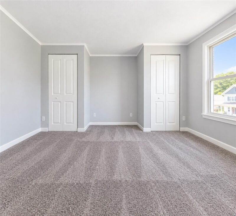 1249 Leishman Ave — photo 5