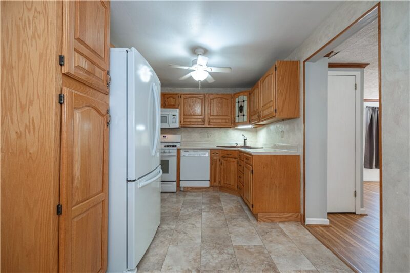 286 SOUTHWARD DRIVE — photo 6