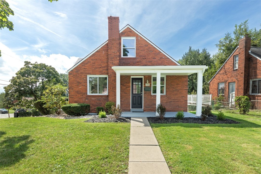 3306 Fieldcrest Drive — photo 1