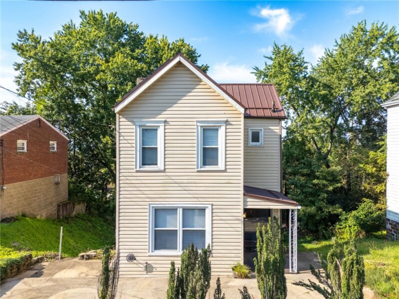 18 Charlton St — photo 3