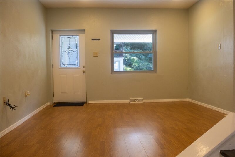 1145 Hill St — photo 5