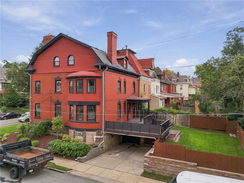 5700 Elgin St — photo 3