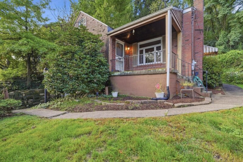 610 Cascade ROAD — photo 3