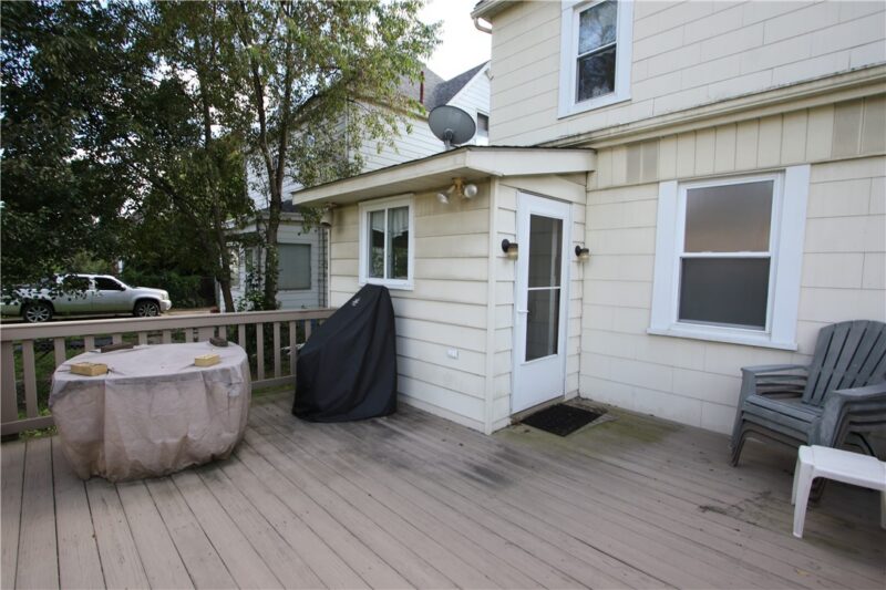 52 Linshaw Ave — photo 6