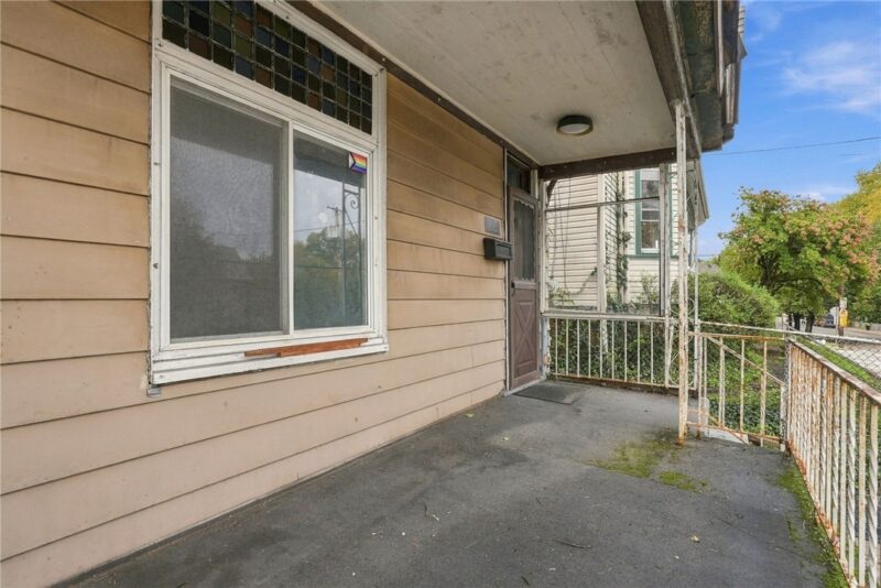 306 E 11th Ave — photo 4