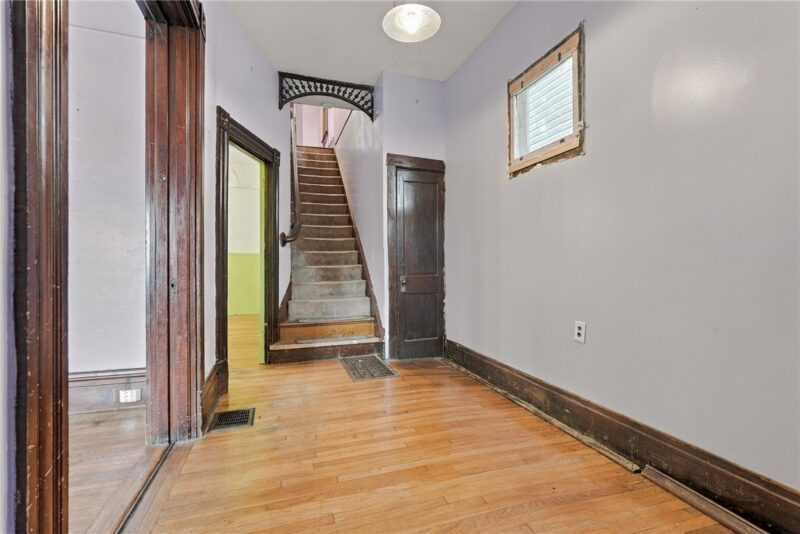 306 E 11th Ave — photo 6