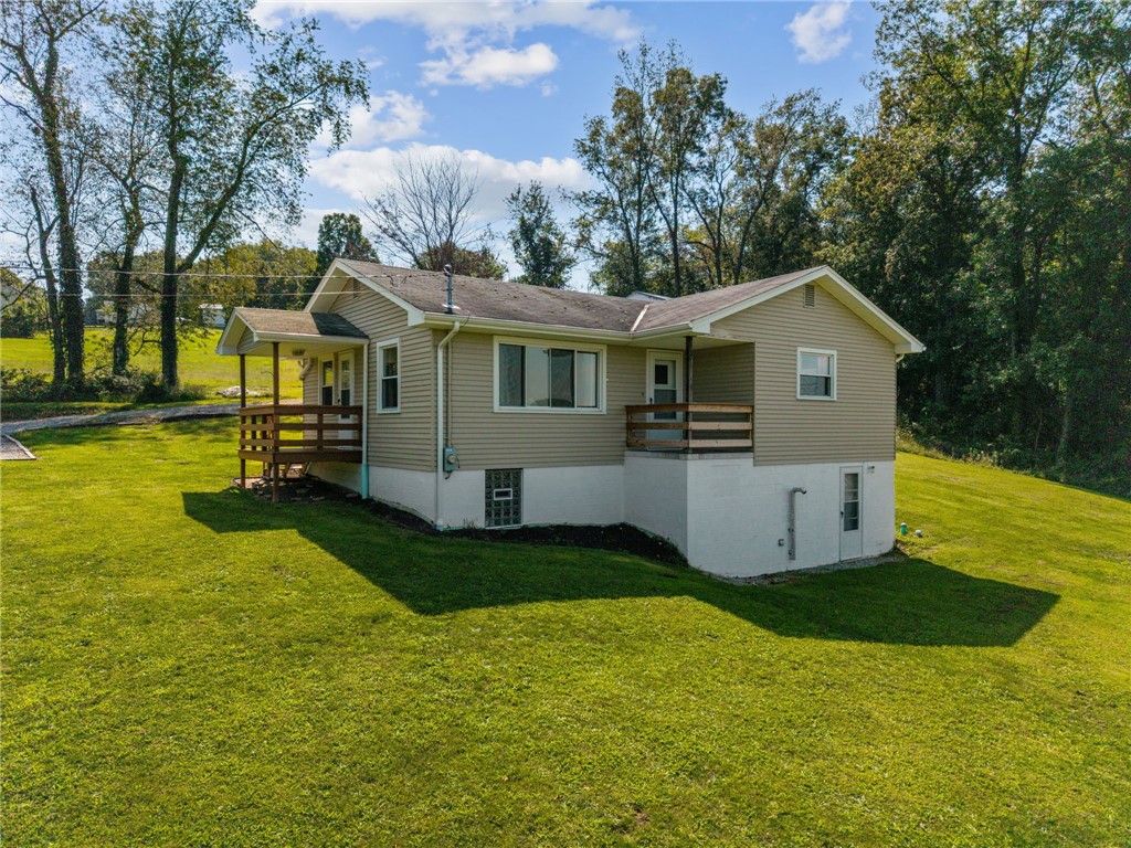 2379 Route 982 — photo 1
