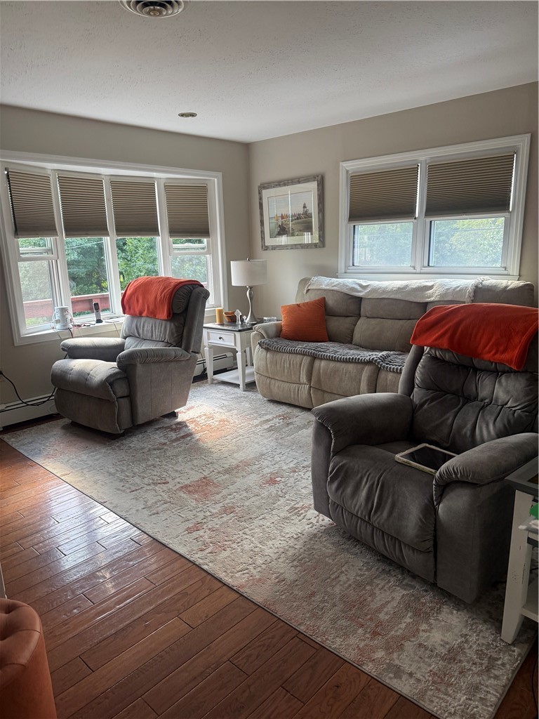 146 Easy St — photo 4