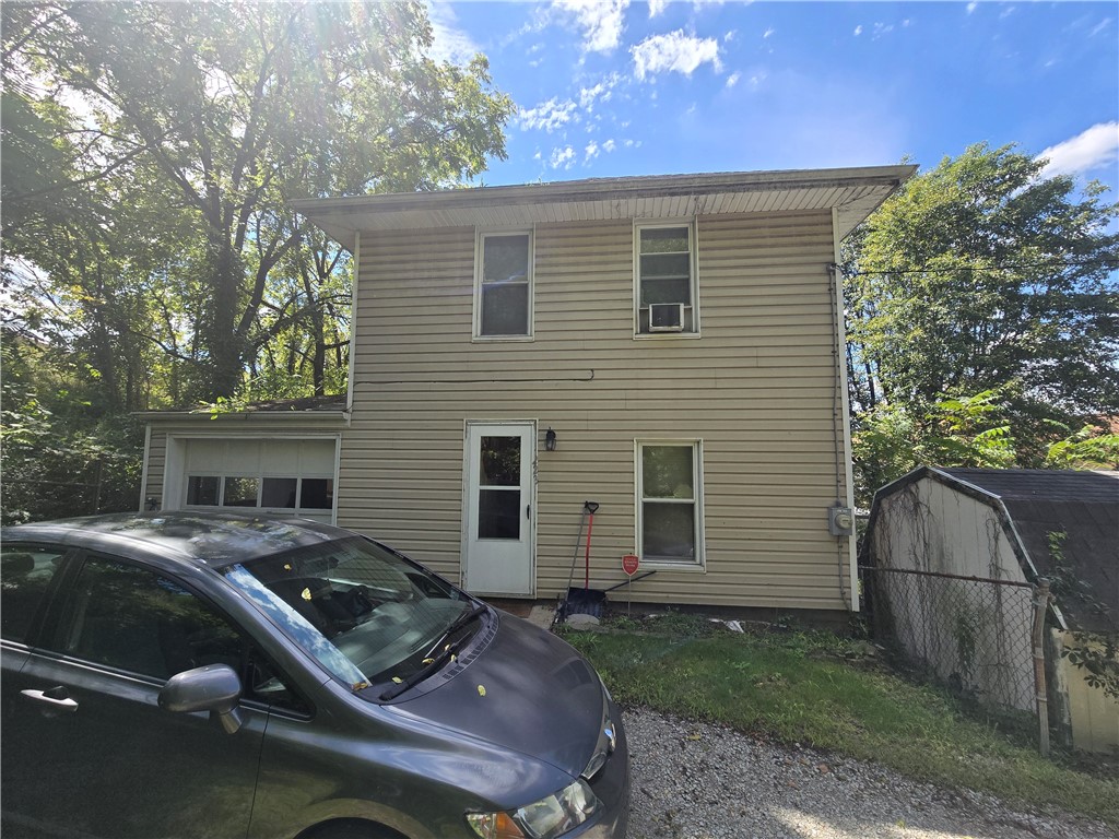 223 1/2 Orchard Street — photo 1