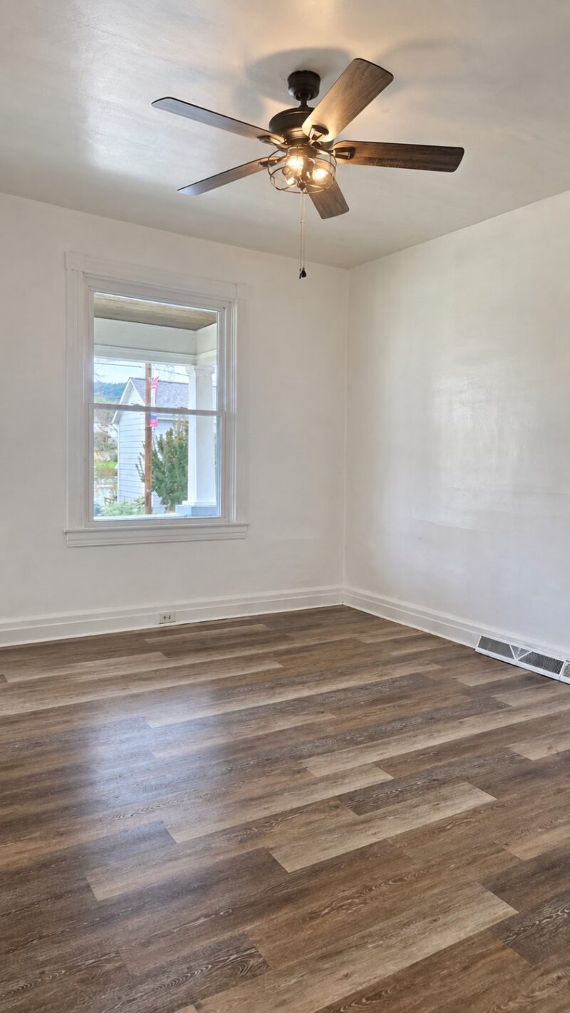 514 Longfellow Street — photo 3