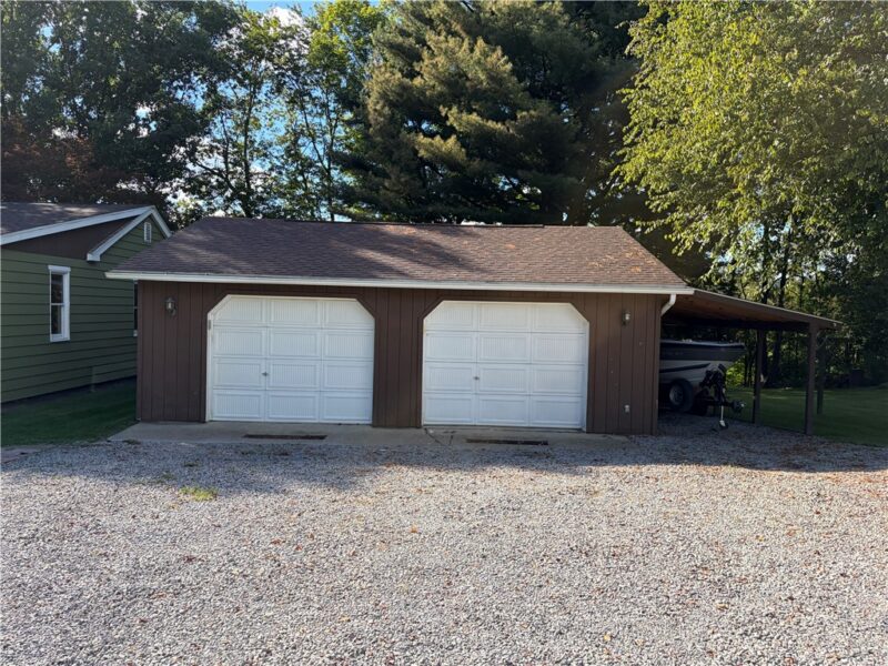 101 Fairground Road — photo 3