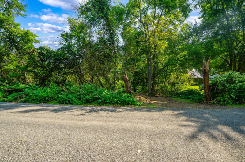 00 Oakvale BOULEVARD — photo 8