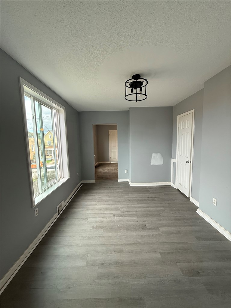 488 New York Ave — photo 5