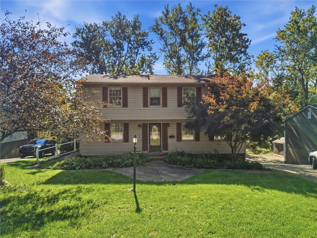 222 Hunting Creek Rd — photo 1