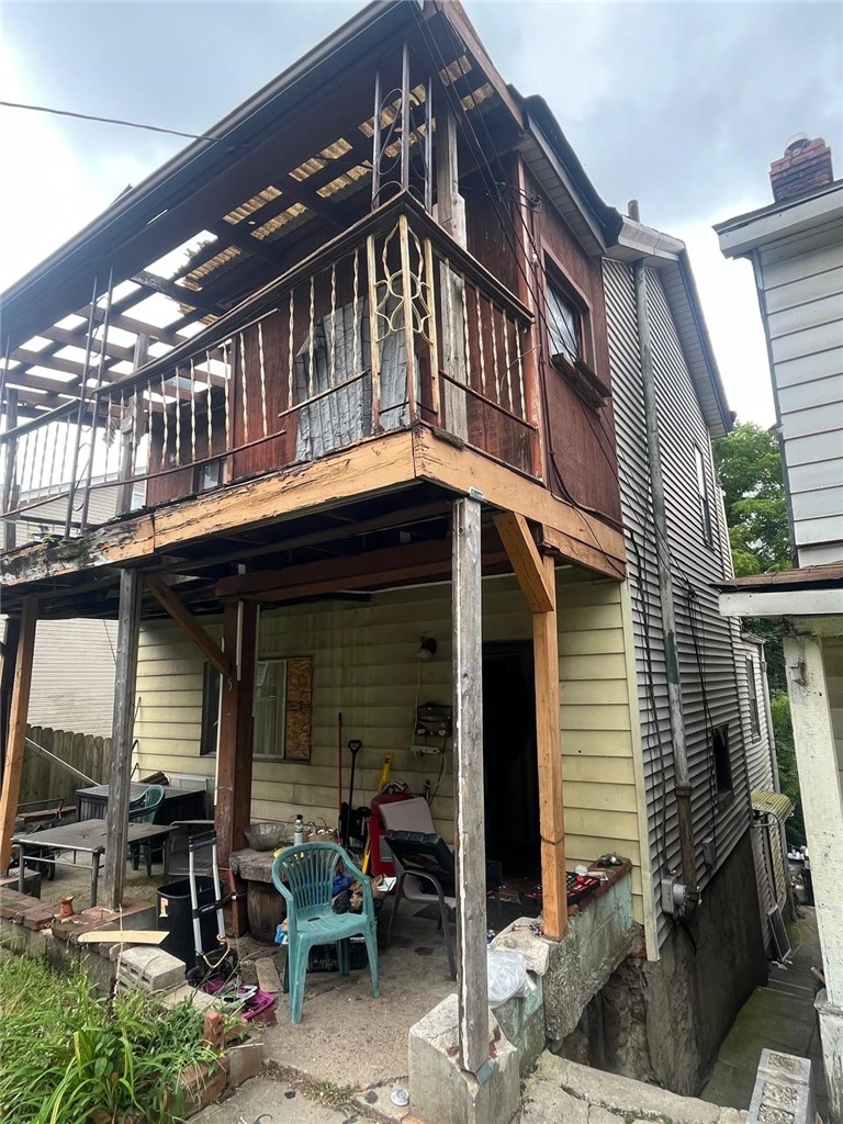 504 Grace St — photo 1