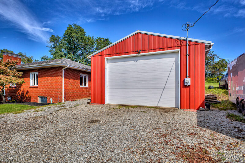 201 Summit LANE — photo 3