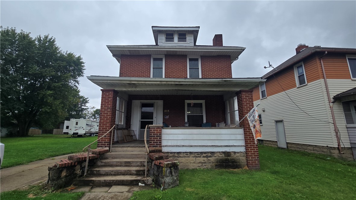 686 Stambaugh Ave — photo 1